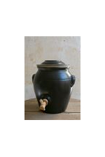 Black ceramic stoneware pot for making and maturing vinegar